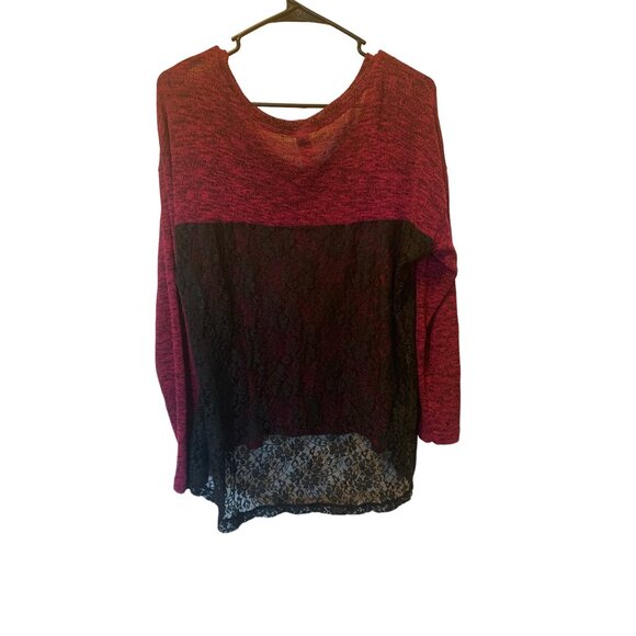 ๐ 2/$20 ๐ Fuchsia Thin Long Sleeve Hi-Lo Sweater with Black Lace Back 2x - Picture 2 of 6